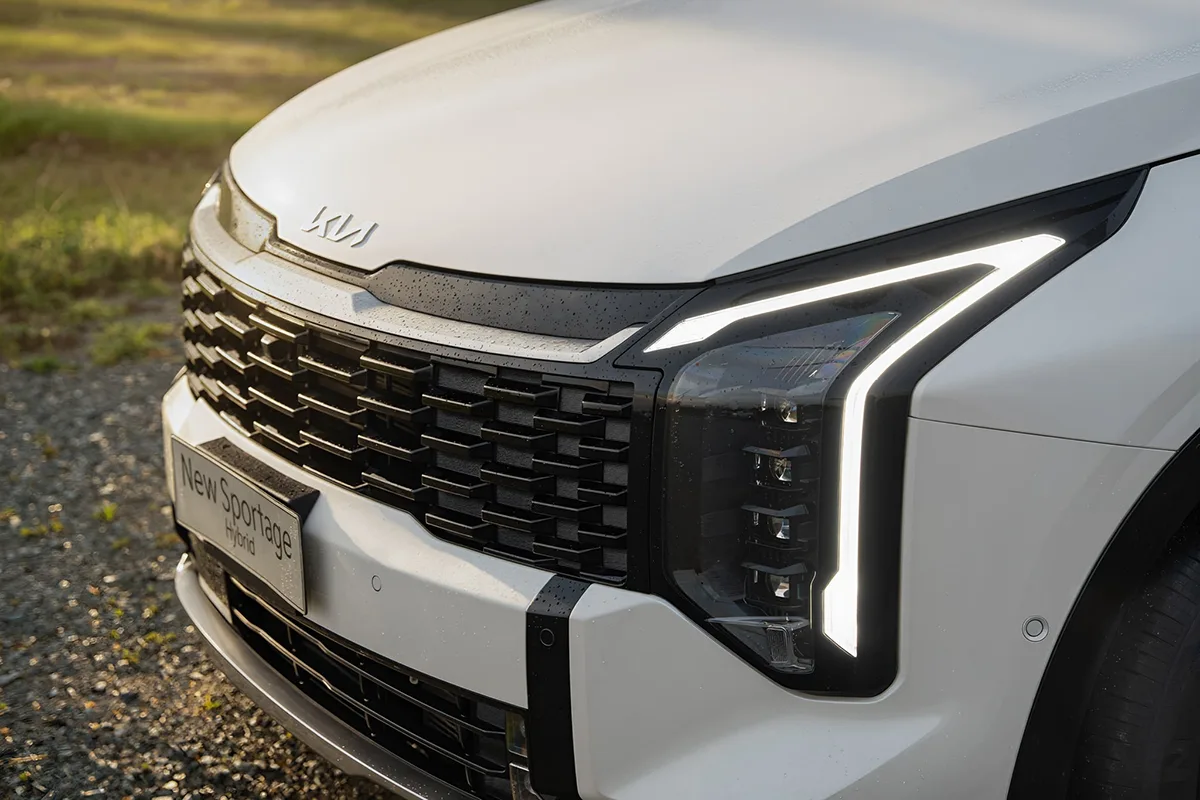 New Sportage Hybrid