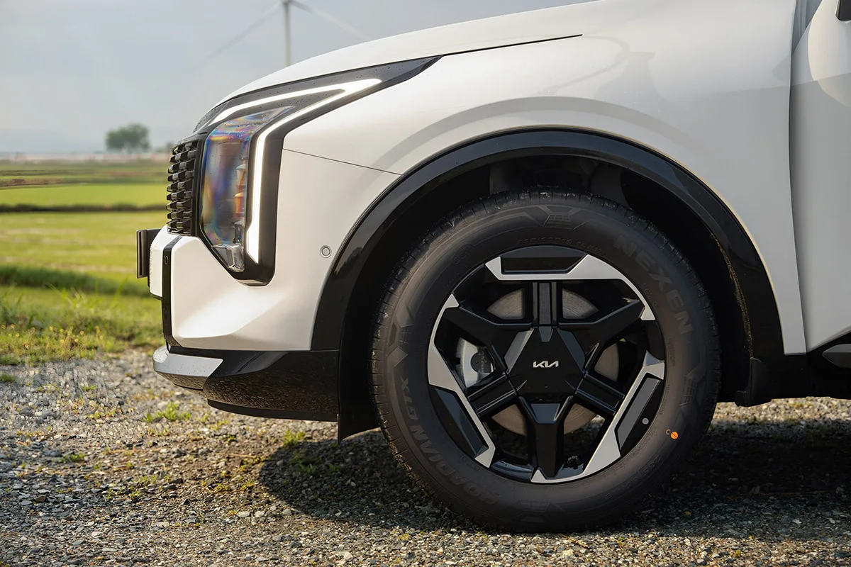 New Sportage Hybrid